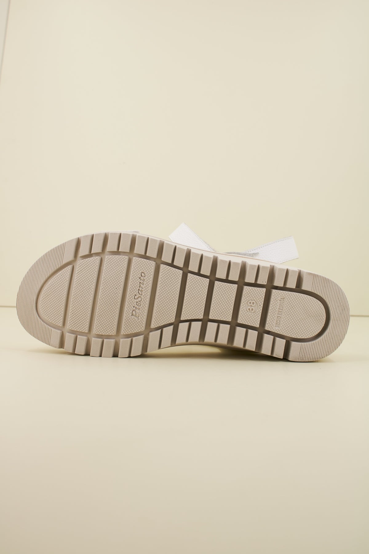 PIESANTO P en color PERLA  (4)