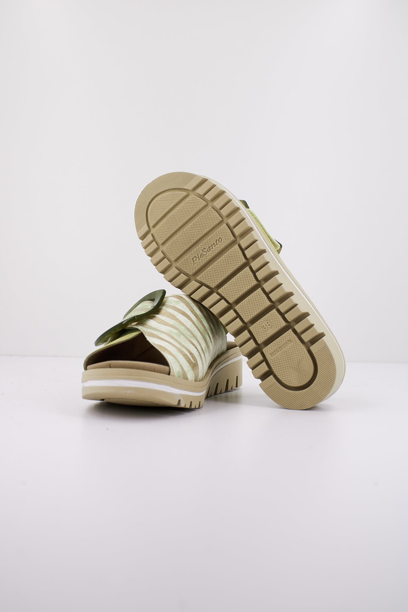 PIESANTO P en color JADE  (4)