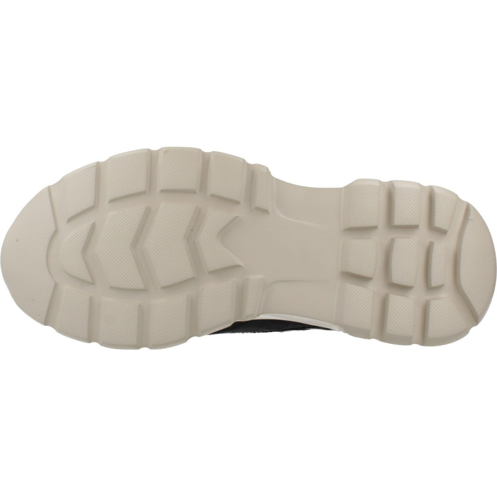 PIESANTO P en color NEGRO  (6)