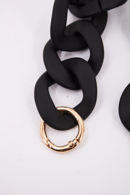 STICKY BESTIE CHAIN BAG en color BLACK  (2)