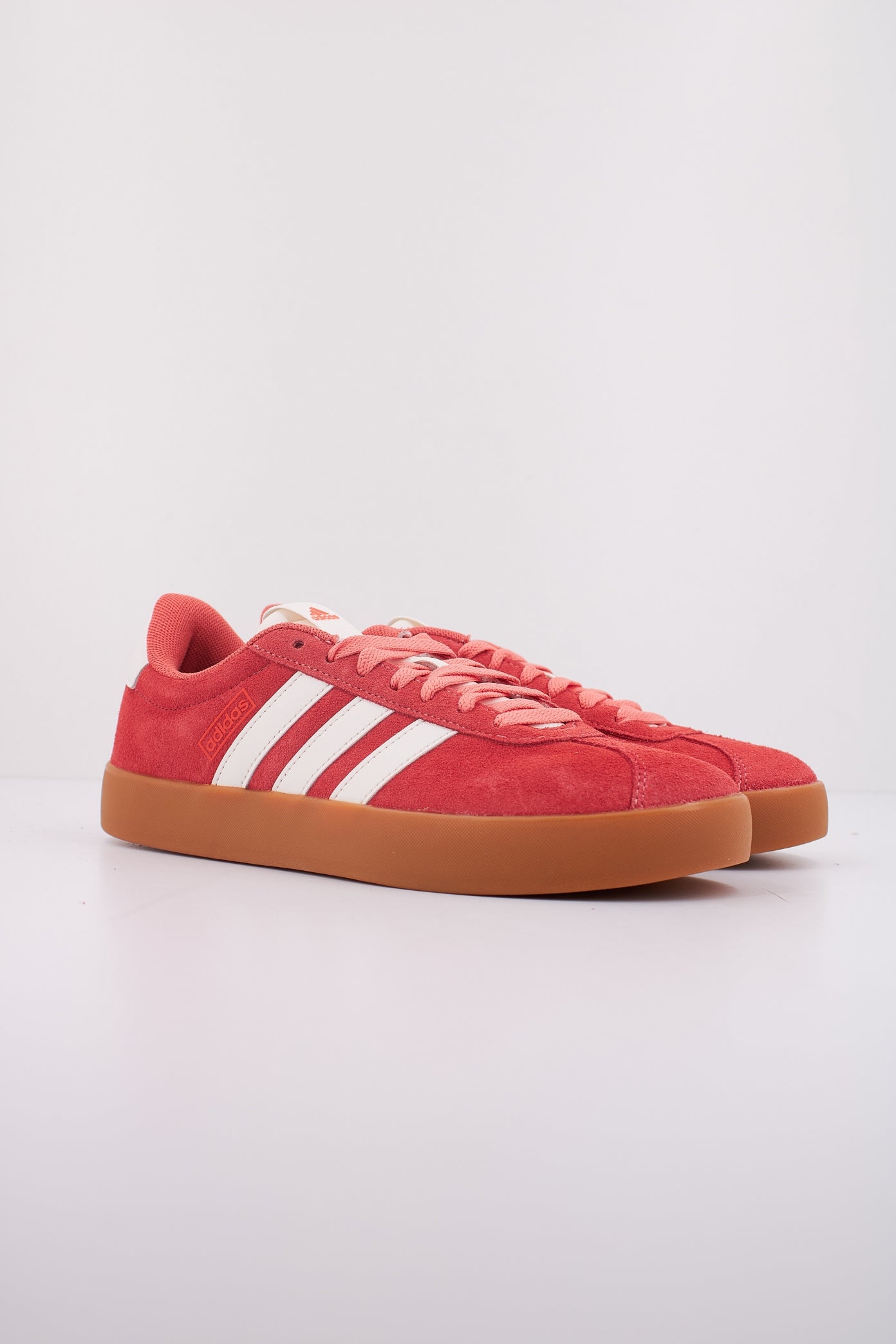 ADIDAS VL COURT . en color BRIRED  (2)