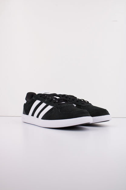 ADIDAS BREAKNET SLEEK en color BLACK  (2)