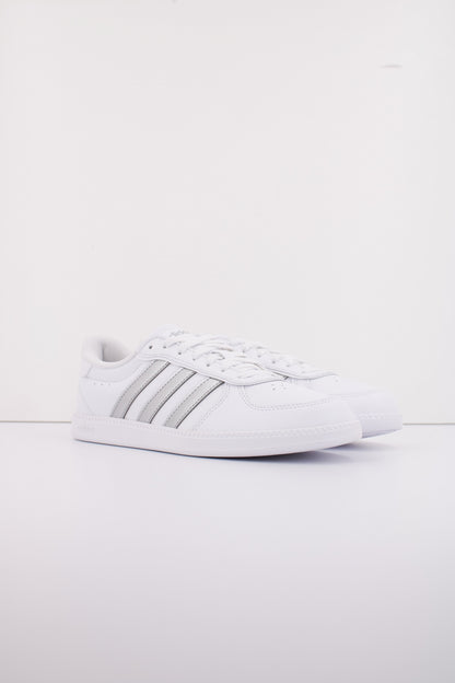 ADIDAS BREAKNET SLEEK en color WHITE  (2)