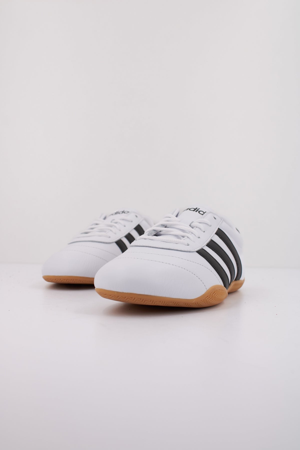 ADIDAS GRAND COURT LO en color WHITE  (2)