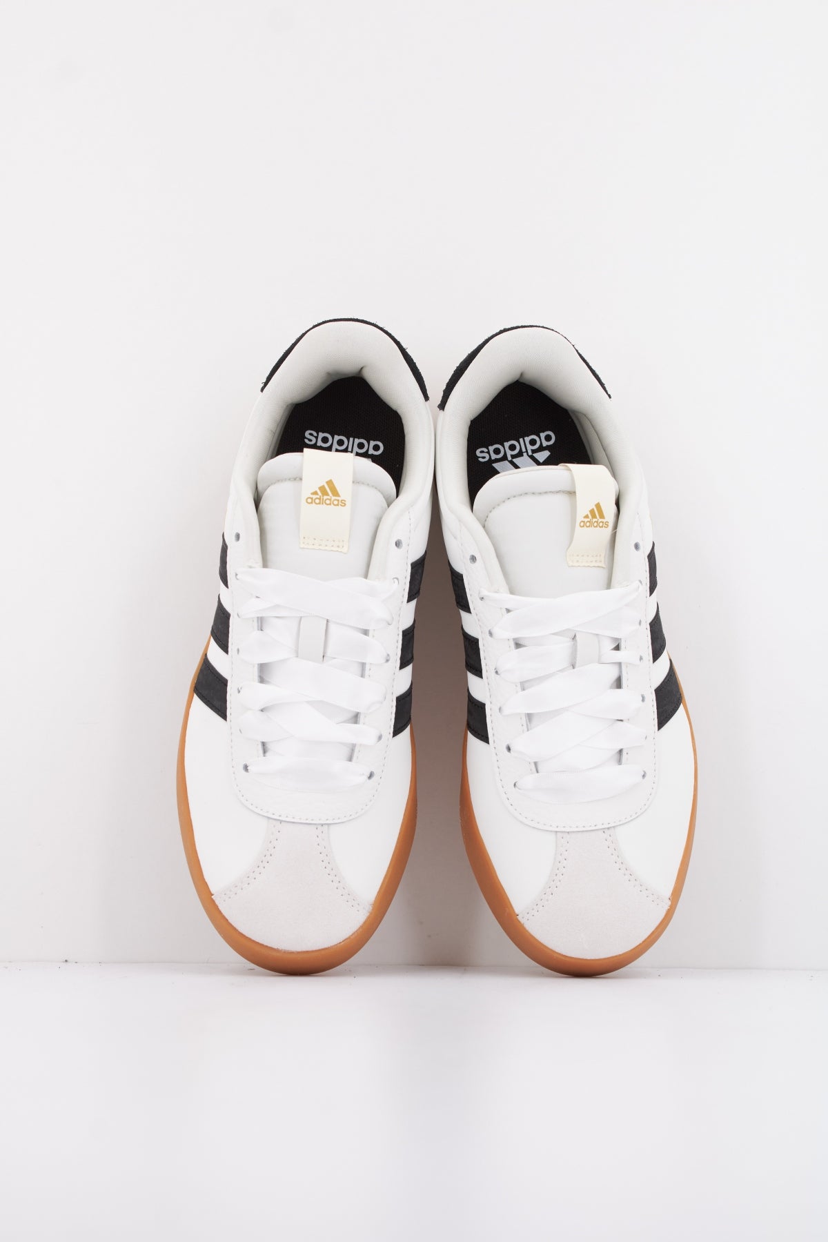 ADIDAS VL COURT . en color WHITE  (3)