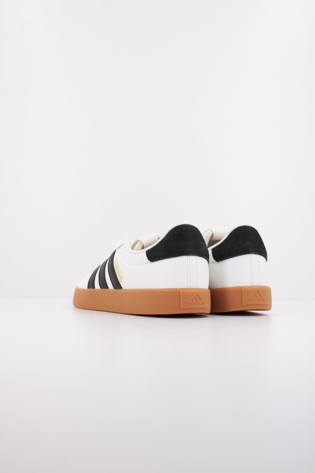 ADIDAS VL COURT . en color WHITE  (4)