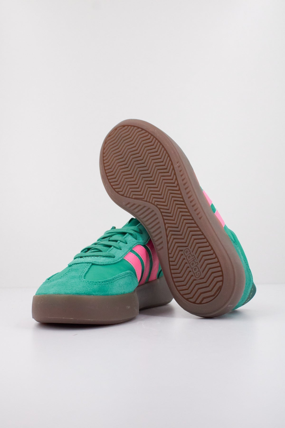 ADIDAS BARREDA DECODE  en color LUCPNK  (5)