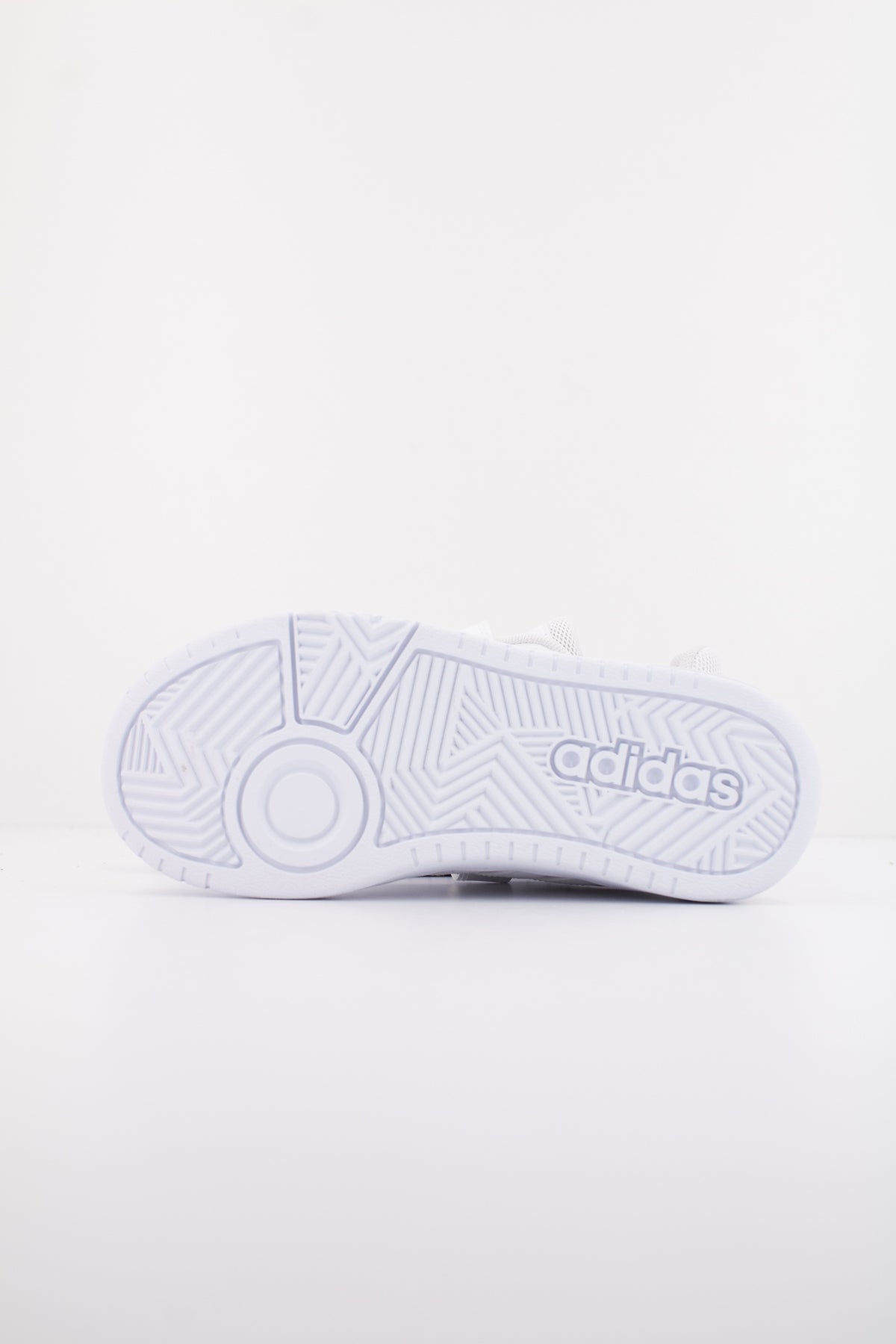 ADIDAS  HOOPS . CF C  en color WHITE  (5)
