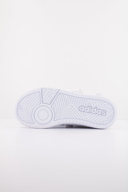 ADIDAS  HOOPS . CF C  en color WHITE  (5)