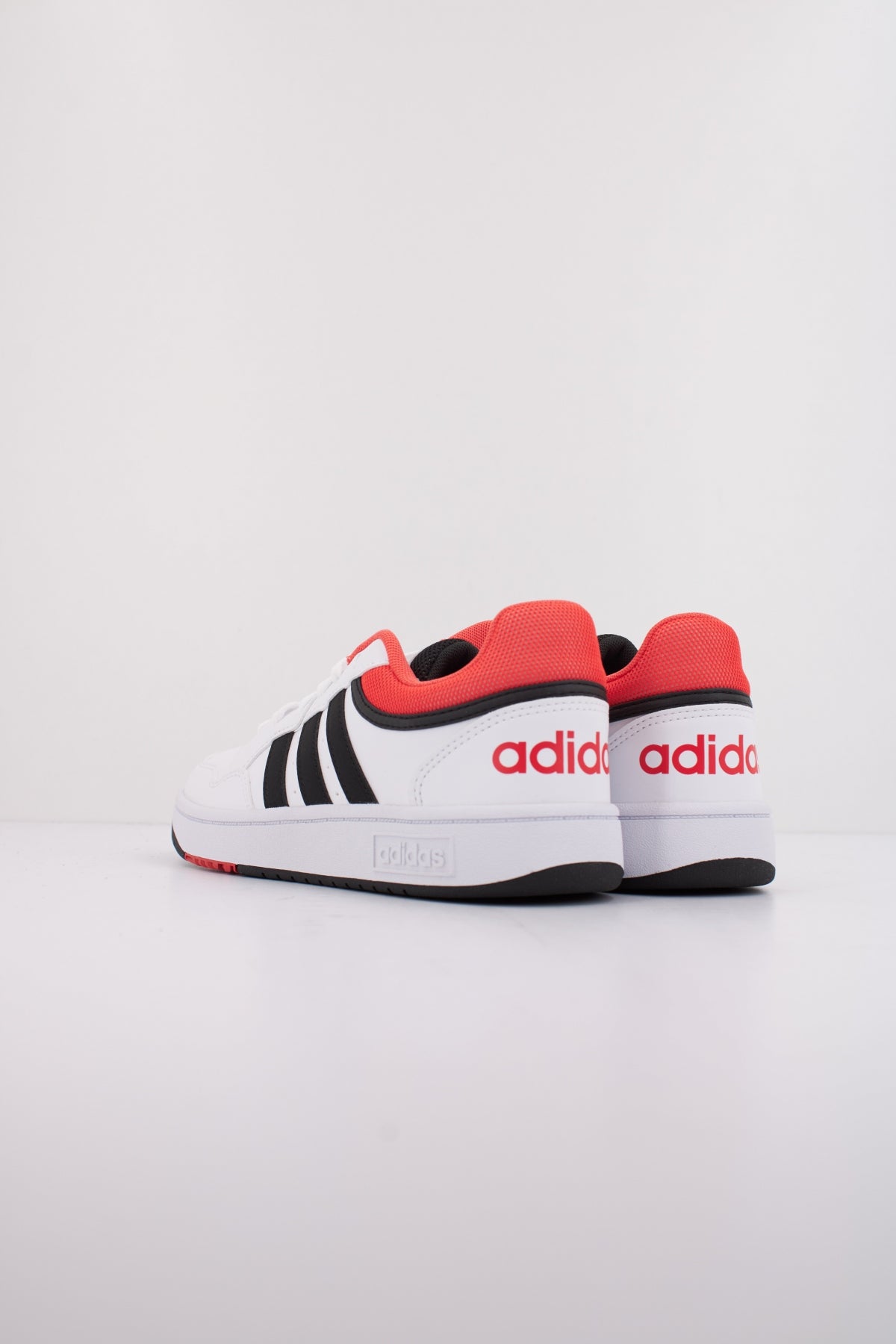 ADIDAS HOOPS . K en color WHITE  (4)