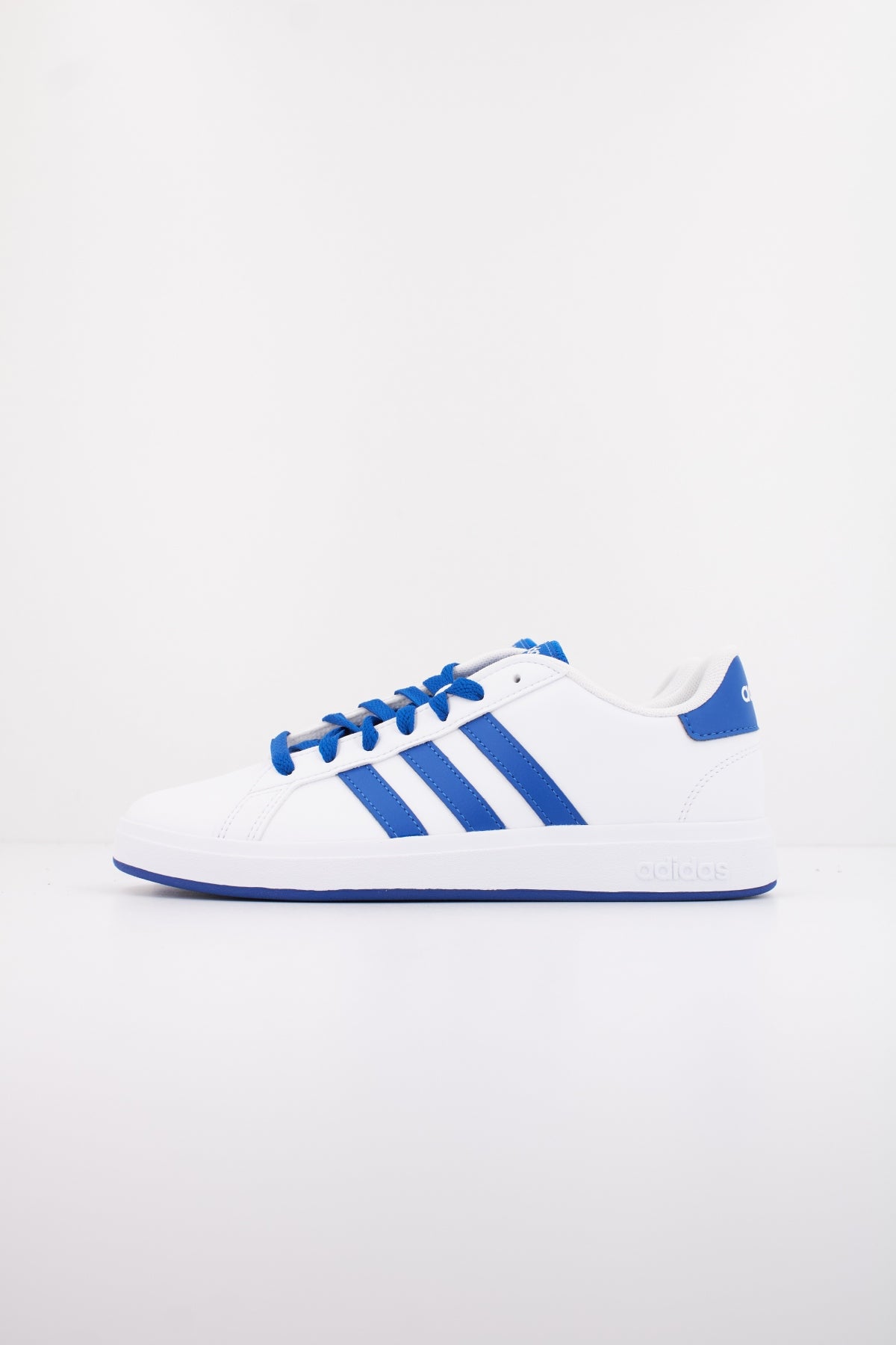 ADIDAS GRAND COURT . K en color WHITE  (1)