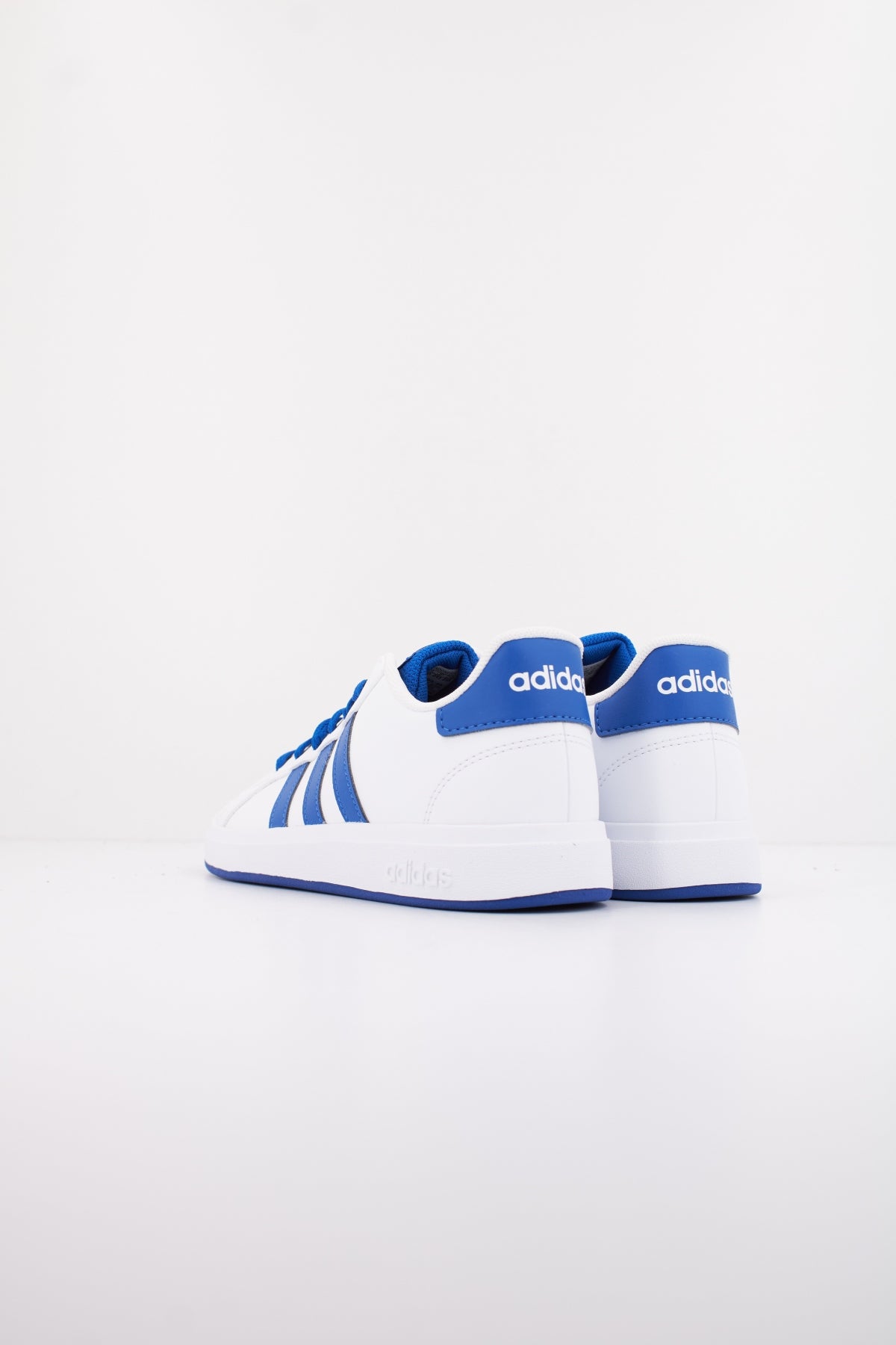 ADIDAS GRAND COURT . K en color WHITE  (4)