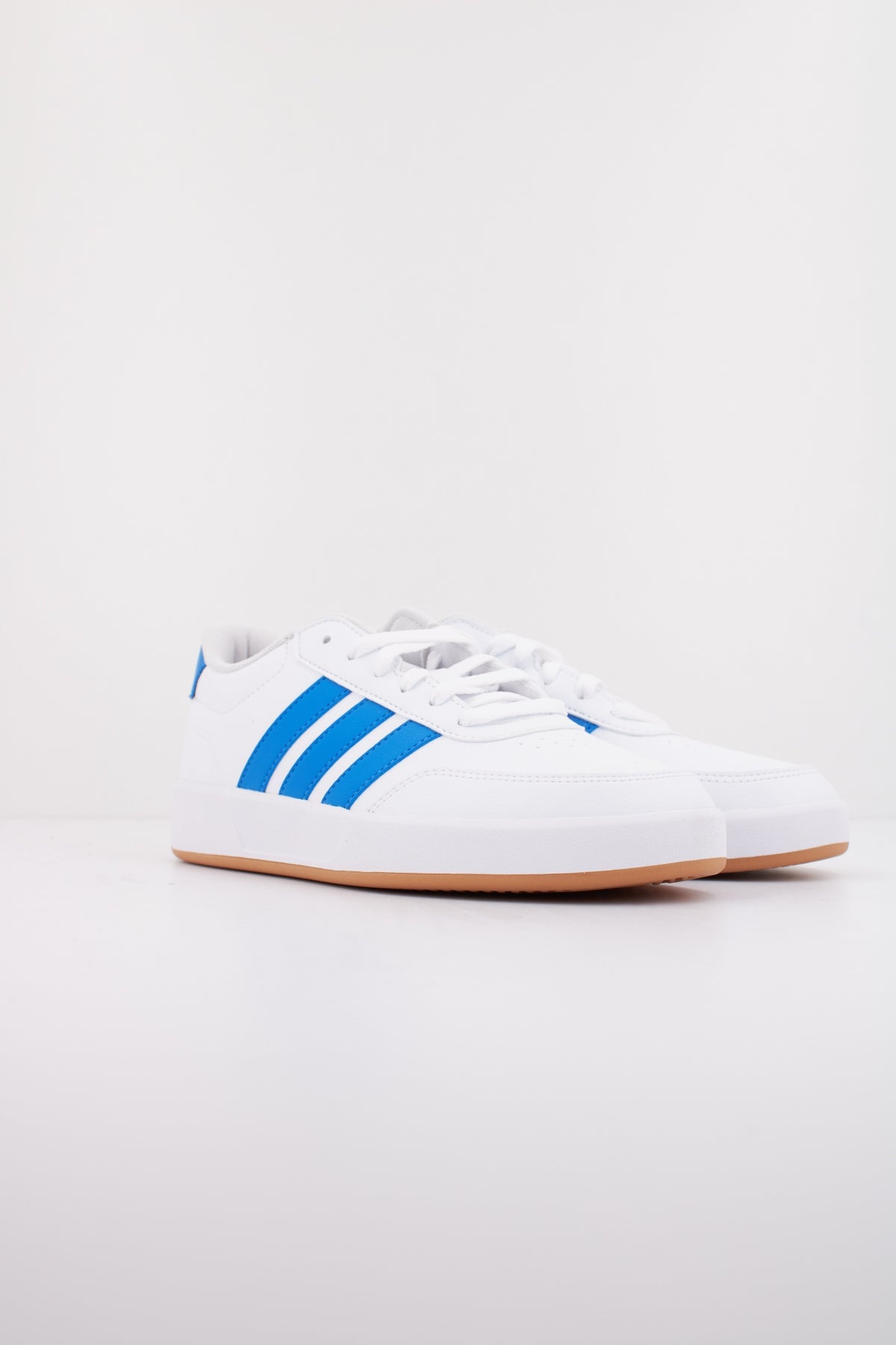 ADIDAS BREAKNET . J en color WHITE  (2)