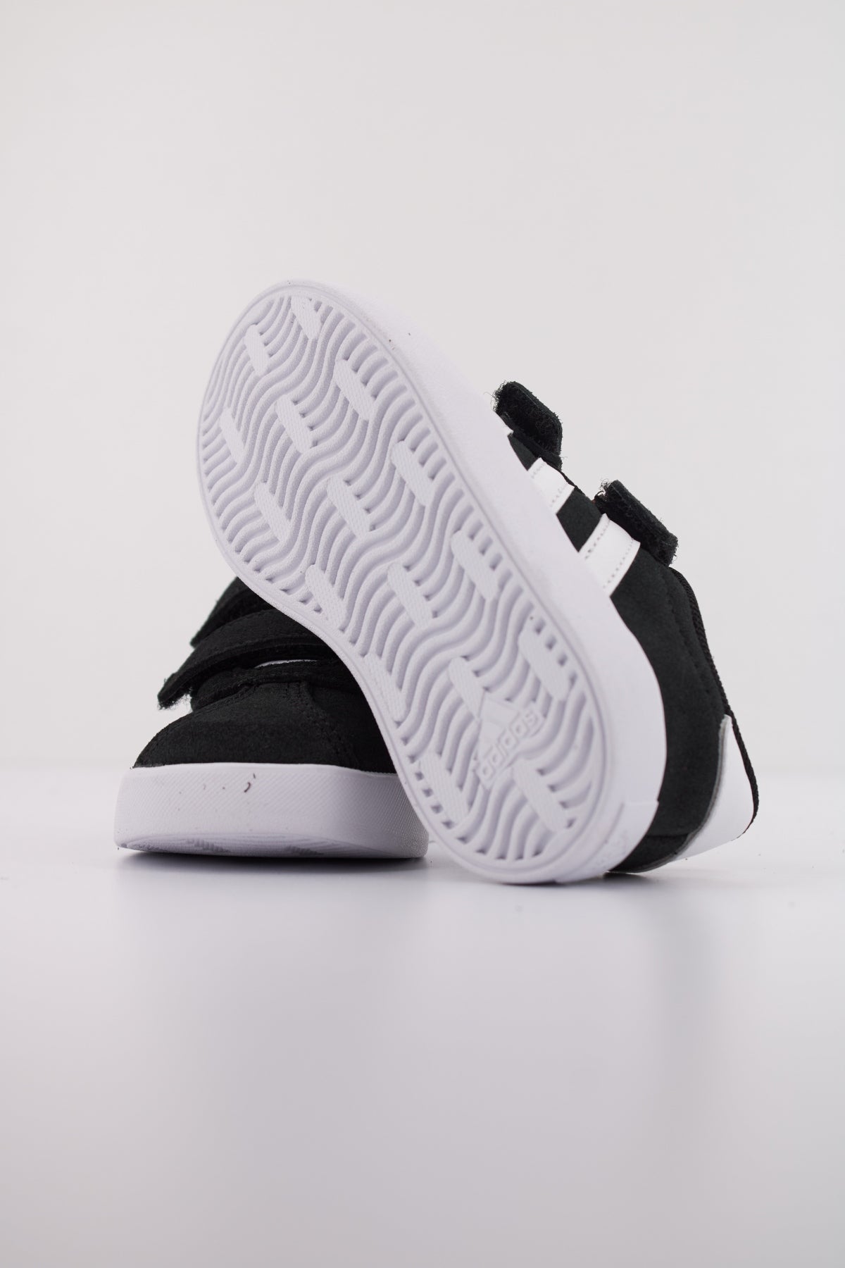 ADIDAS VL COURT . CF I en color BLACK  (5)