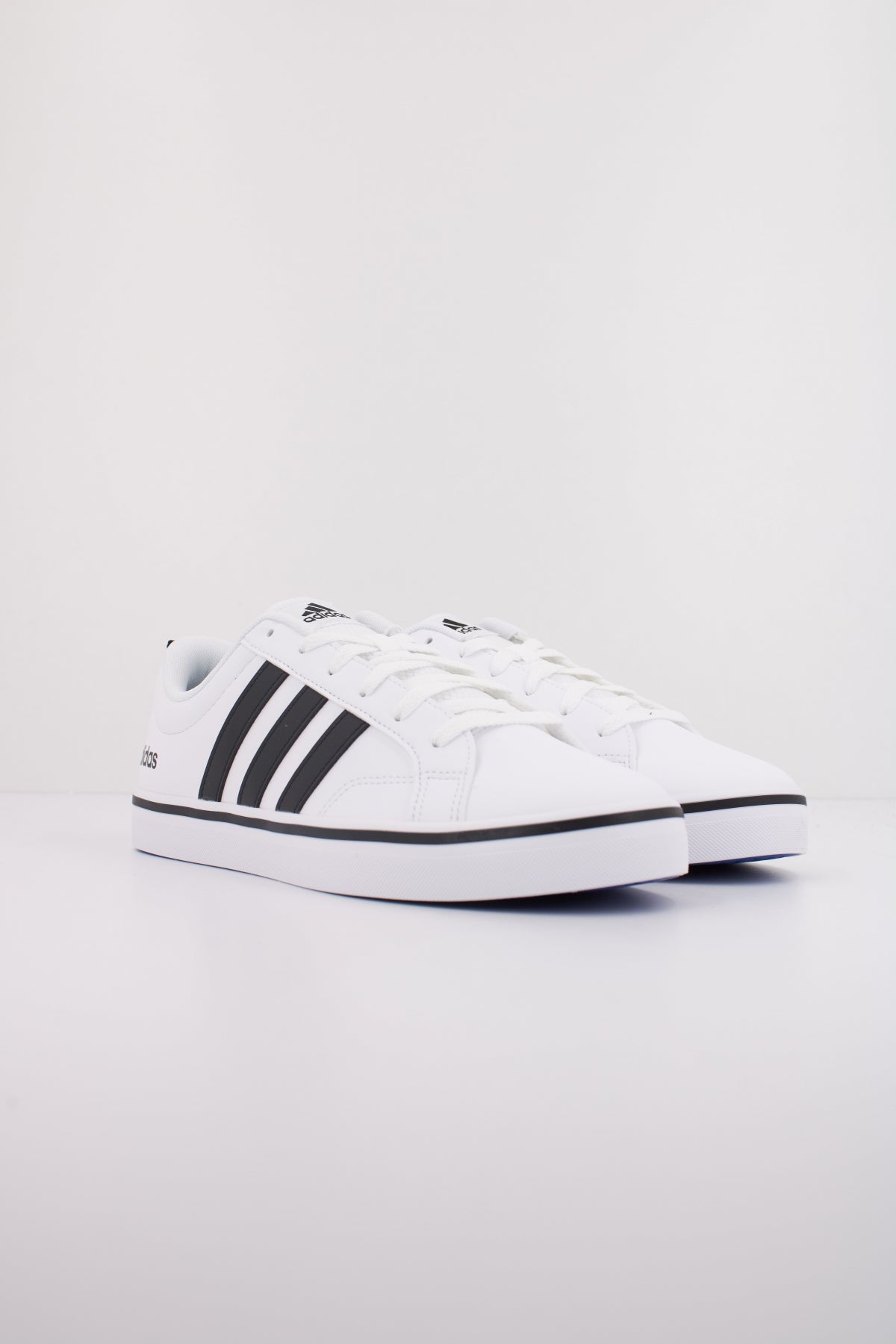 ADIDAS VS PACE . en color WHITE  (2)