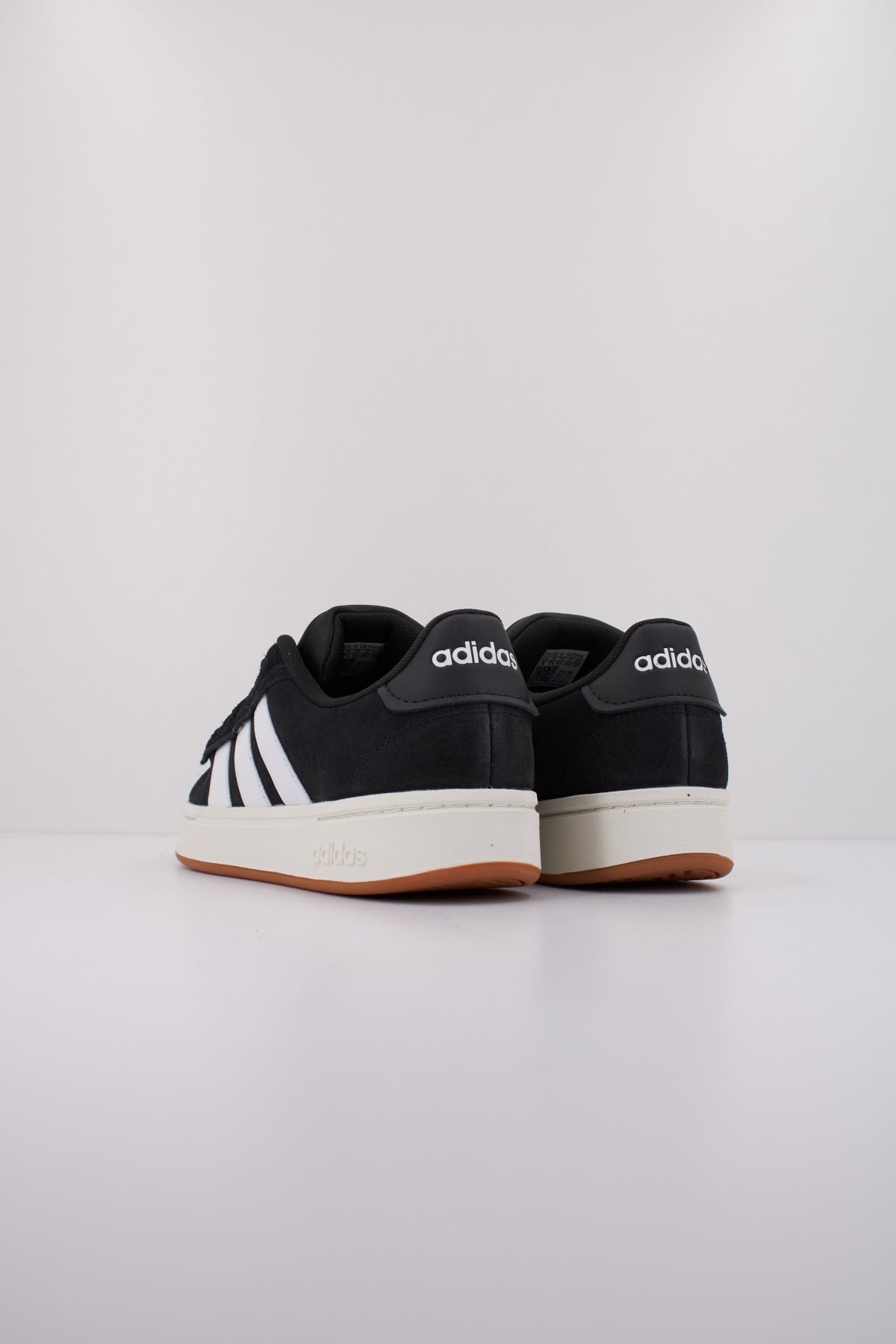 ADIDAS GRAND COURT ALPHA en color BLACK  (4)