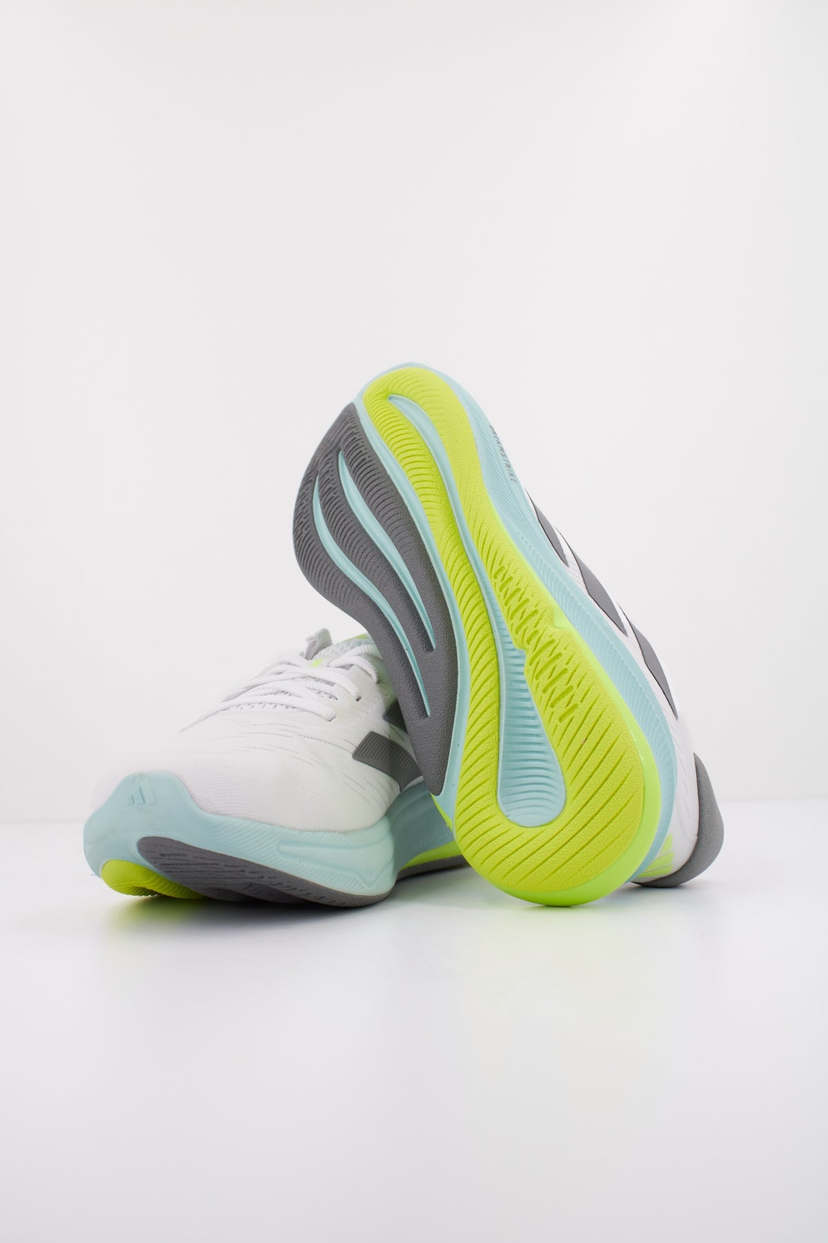 ADIDAS SUPERNOVA EASE M en color WHITE  (5)