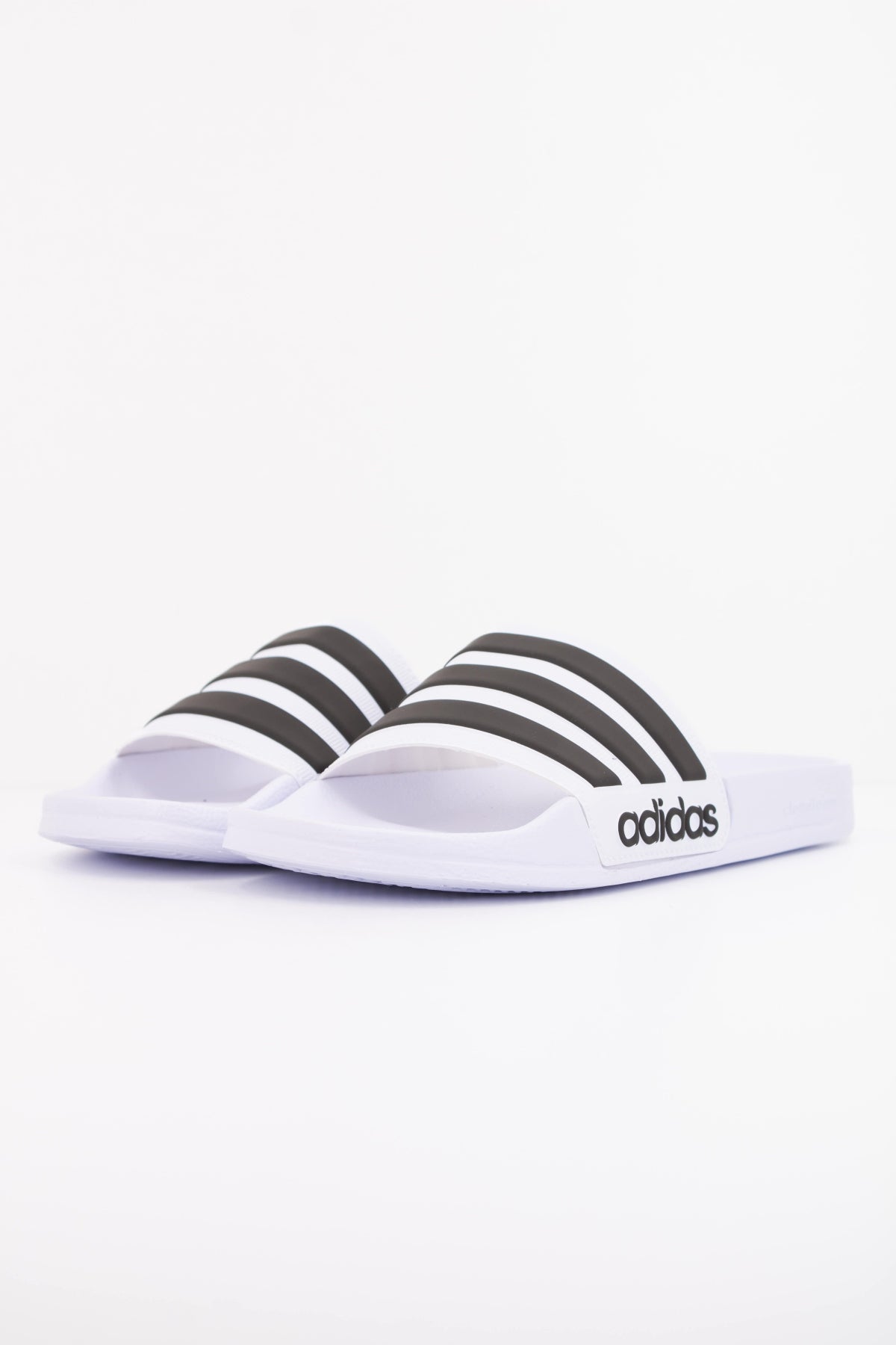 ADIDAS ADILETTE SHOWER en color WHITE  (2)