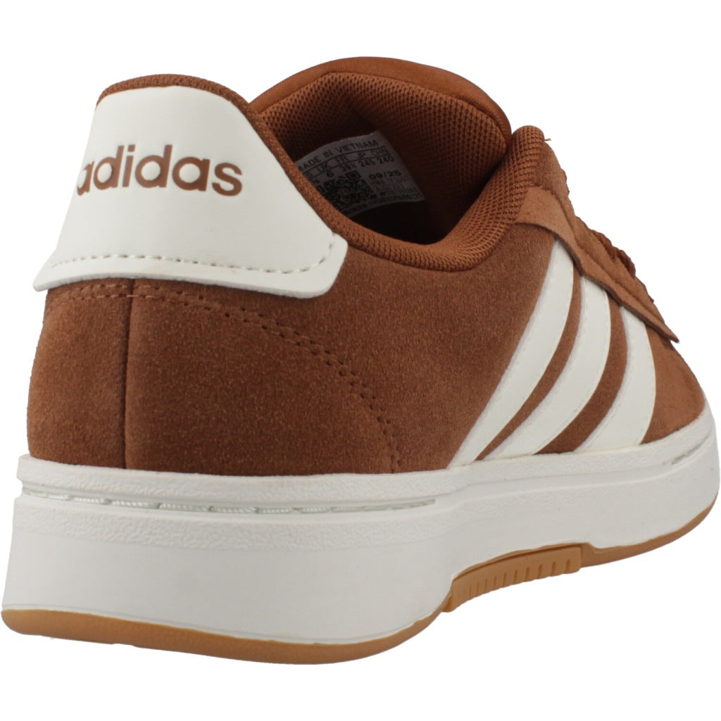 ADIDAS GRAND COURT ALPHA  en color BRONZE  (3)