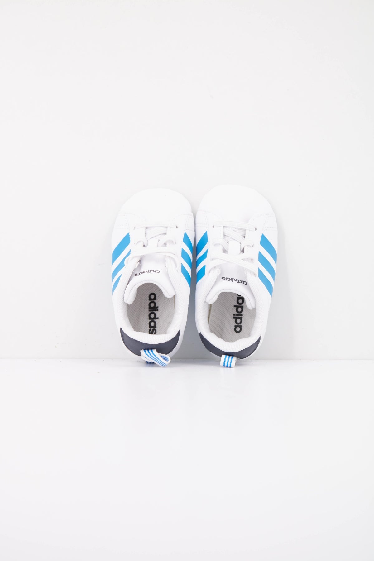 ADIDAS GRAND COURT CRIB en color WHITE  (3)