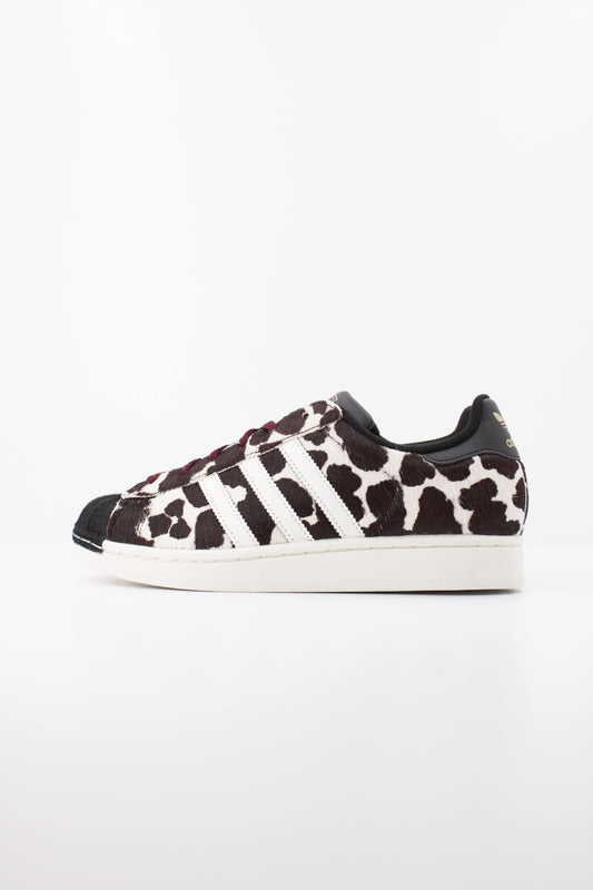 ADIDAS ORIGINALS KJ SUPERSTAR II  en color CBLACK  (1)
