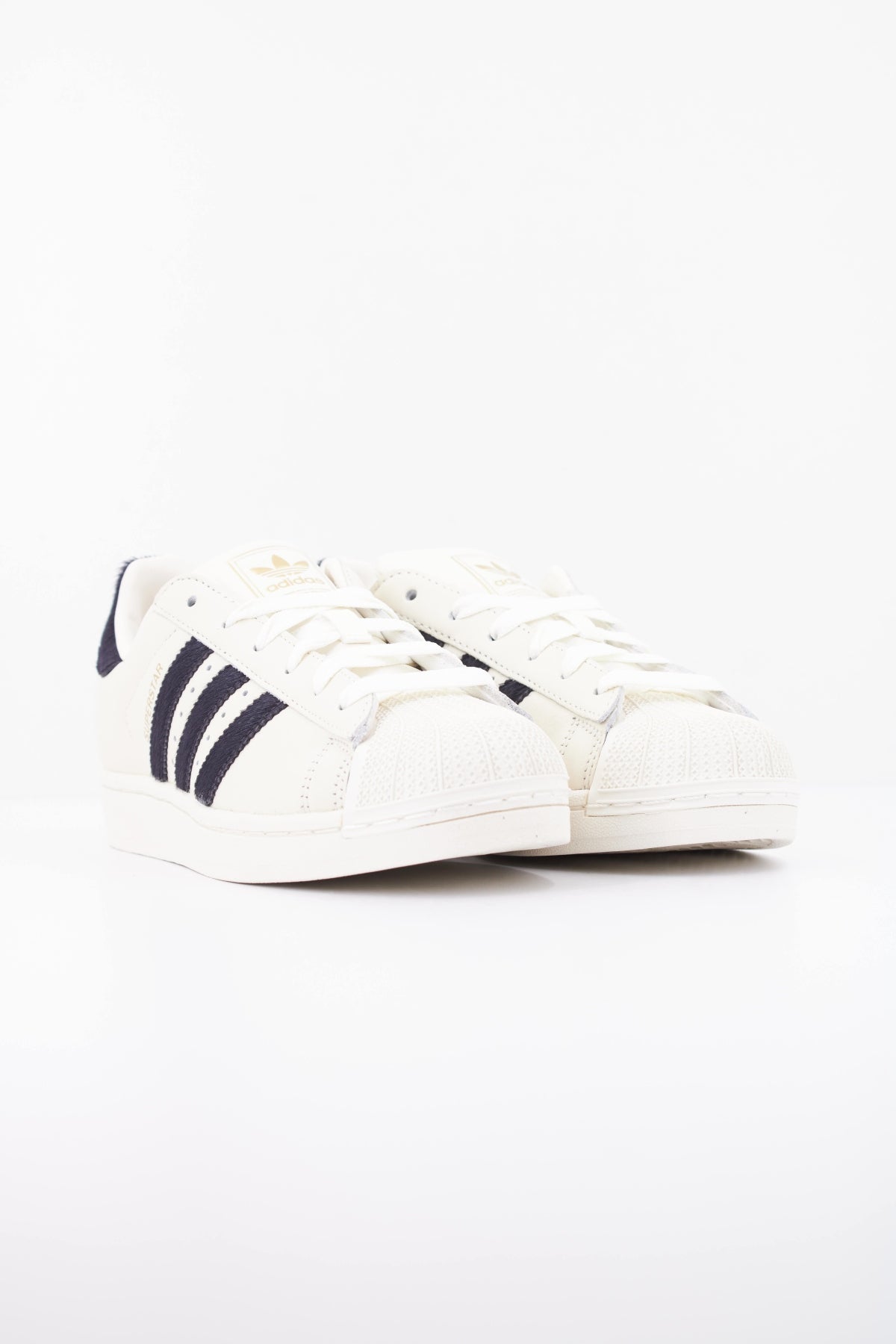 ADIDAS ORIGINALS KJ SUPERSTAR II  en color OWHITE  (2)