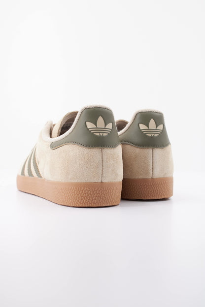 ADIDAS ORIGINALS KJ GAZELLE en color KHATHR  (4)
