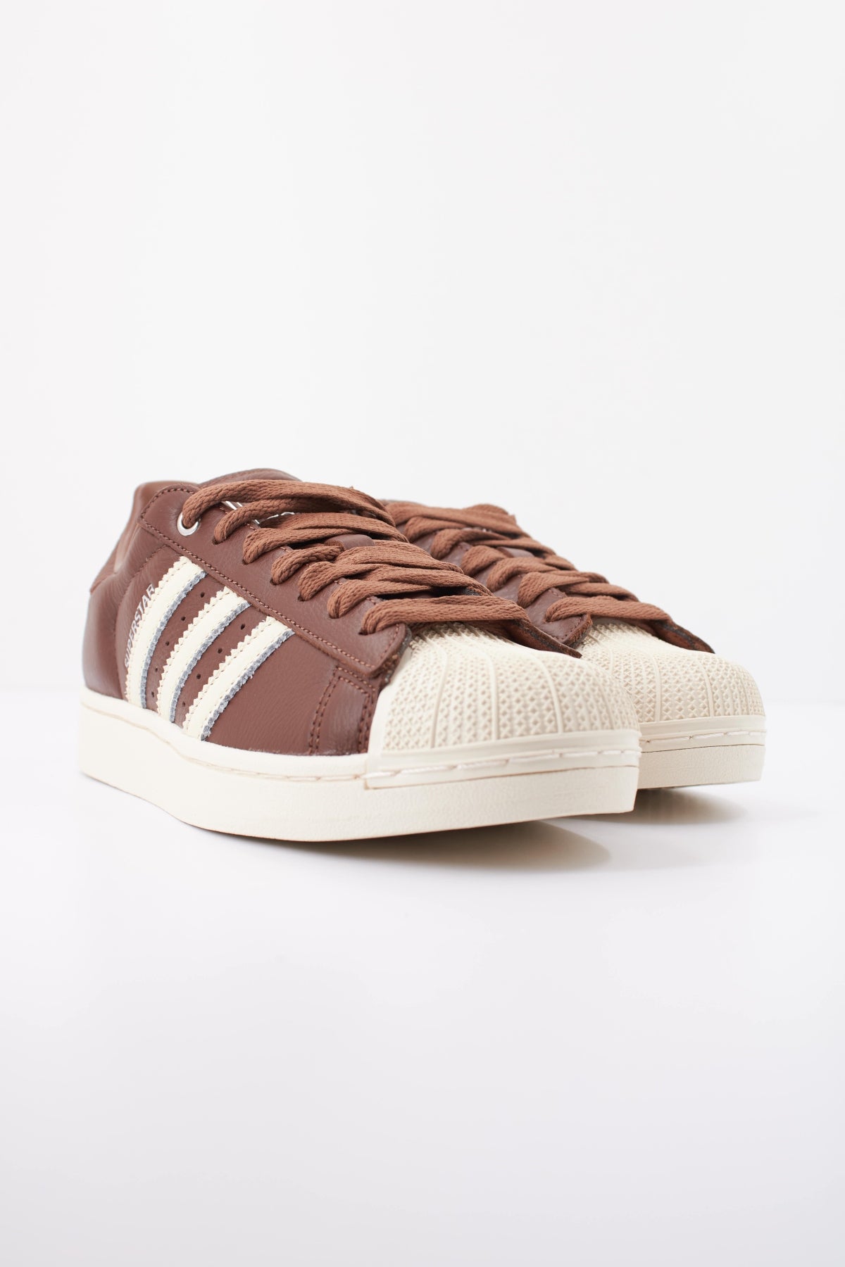 ADIDAS ORIGINALS KK SUPERSTAR II en color PREBRN  (2)