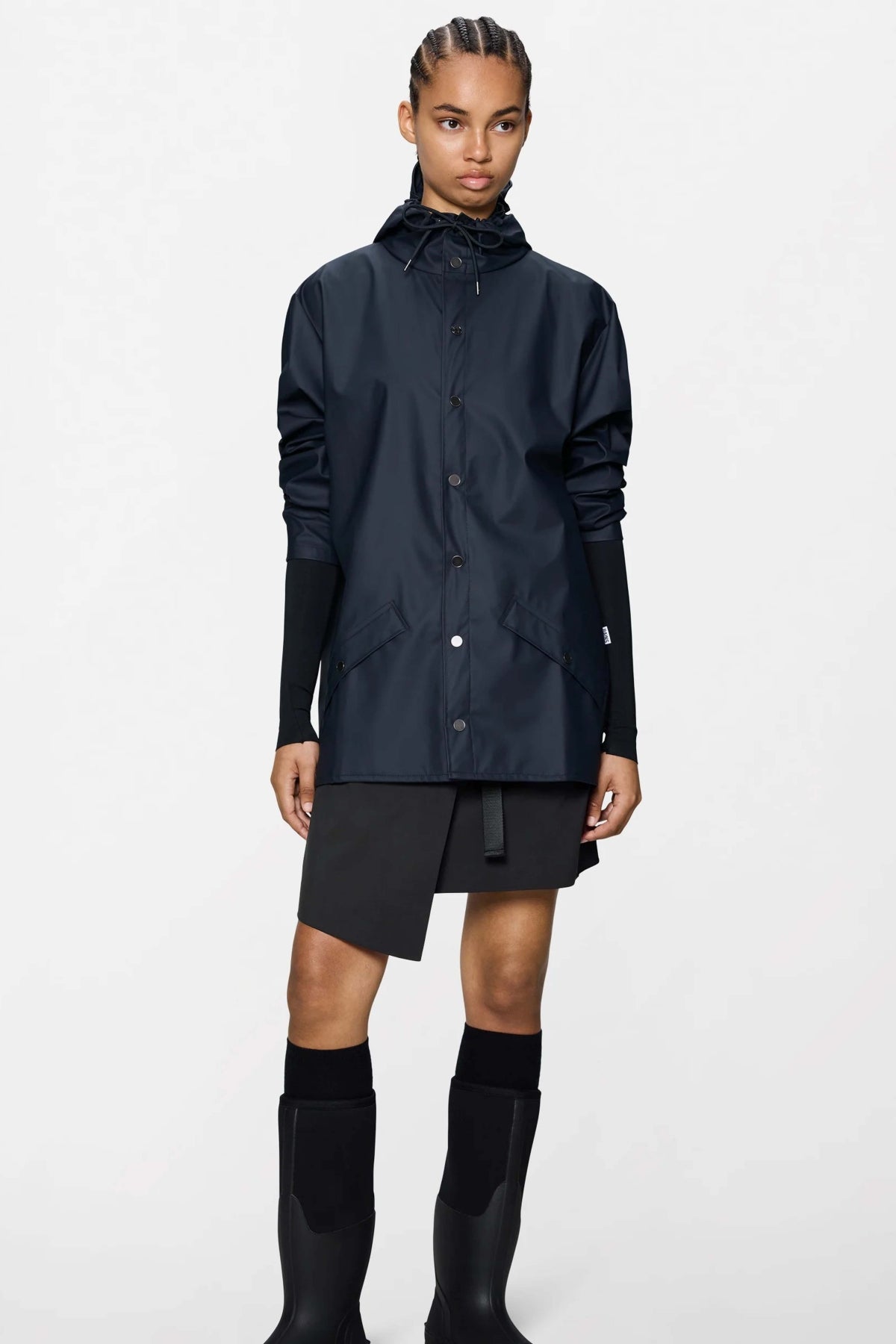 RAINS JACKET W en color NAVY  (1)