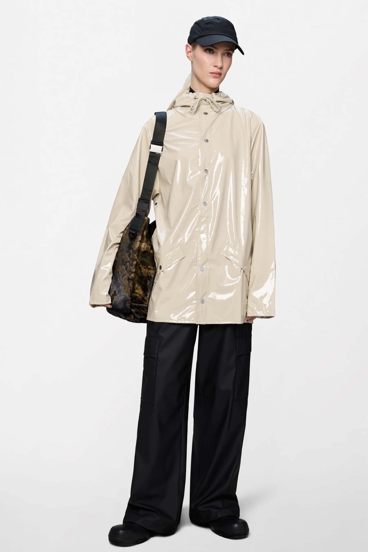 RAINS JACKET W en color SHORE  (1)