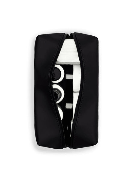 RAINS R WASH BAG SMAL en color BLACK  (3)