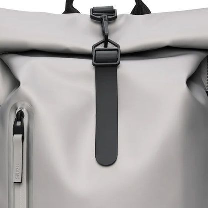 RAINS ROLLTOP RUCKSACK W en color NIMBUS  (4)