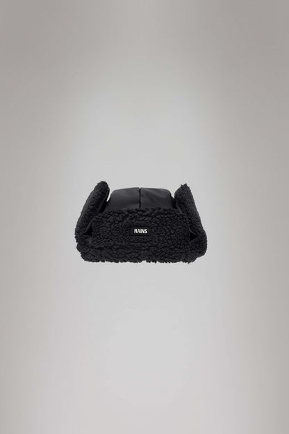 RAINS  FLEECE TRAPPER HAT  en color BLACK  (3)