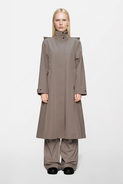 RAINS R SUVA SOFTSHEL en color CINDER  (1)