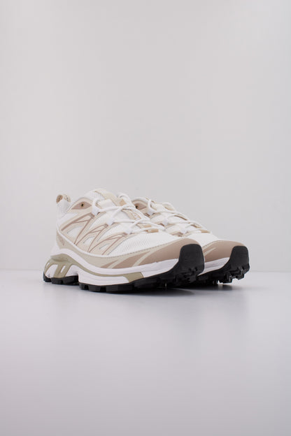 SALOMON BAJO XT  EXPANSE en color WHT  (2)