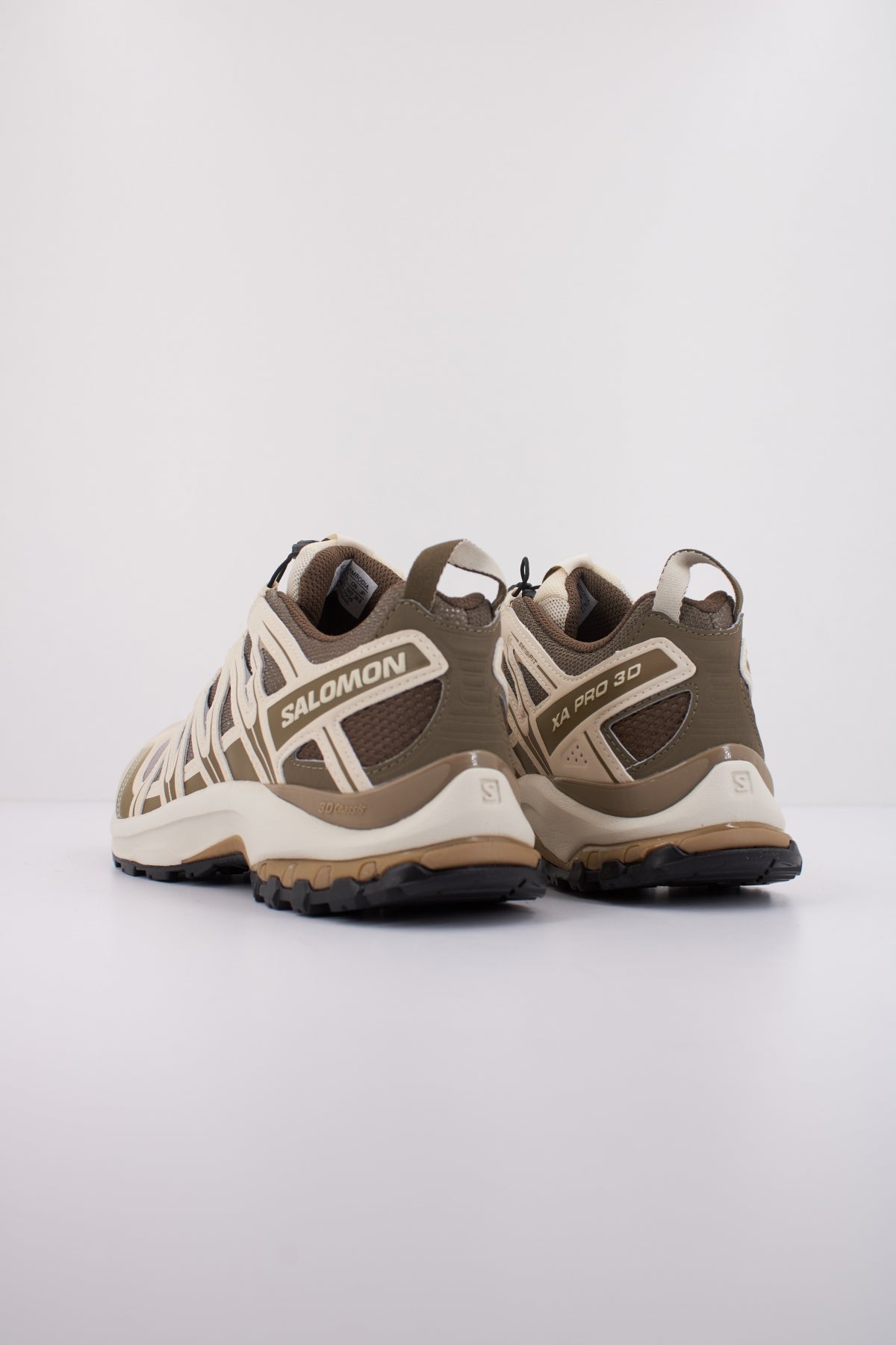 SALOMON  XA PRO D  en color ALMILK  (4)