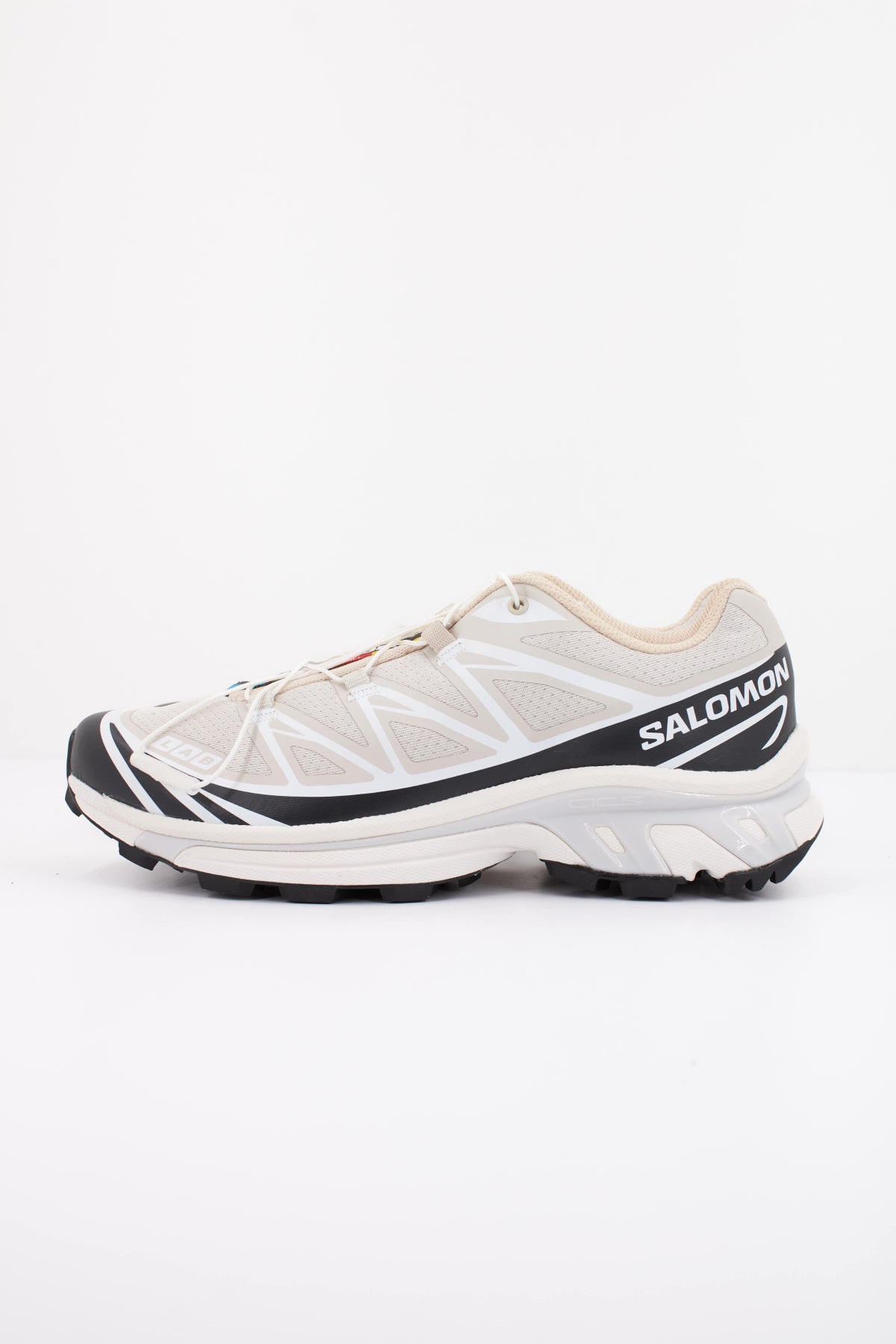 SALOMON XT  en color BLKWHT  (1)
