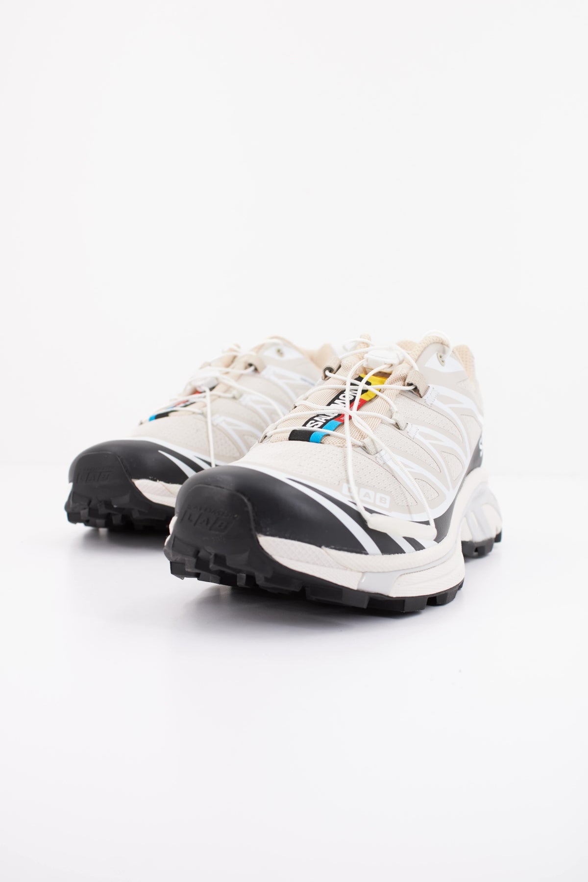 SALOMON XT  en color BLKWHT  (2)