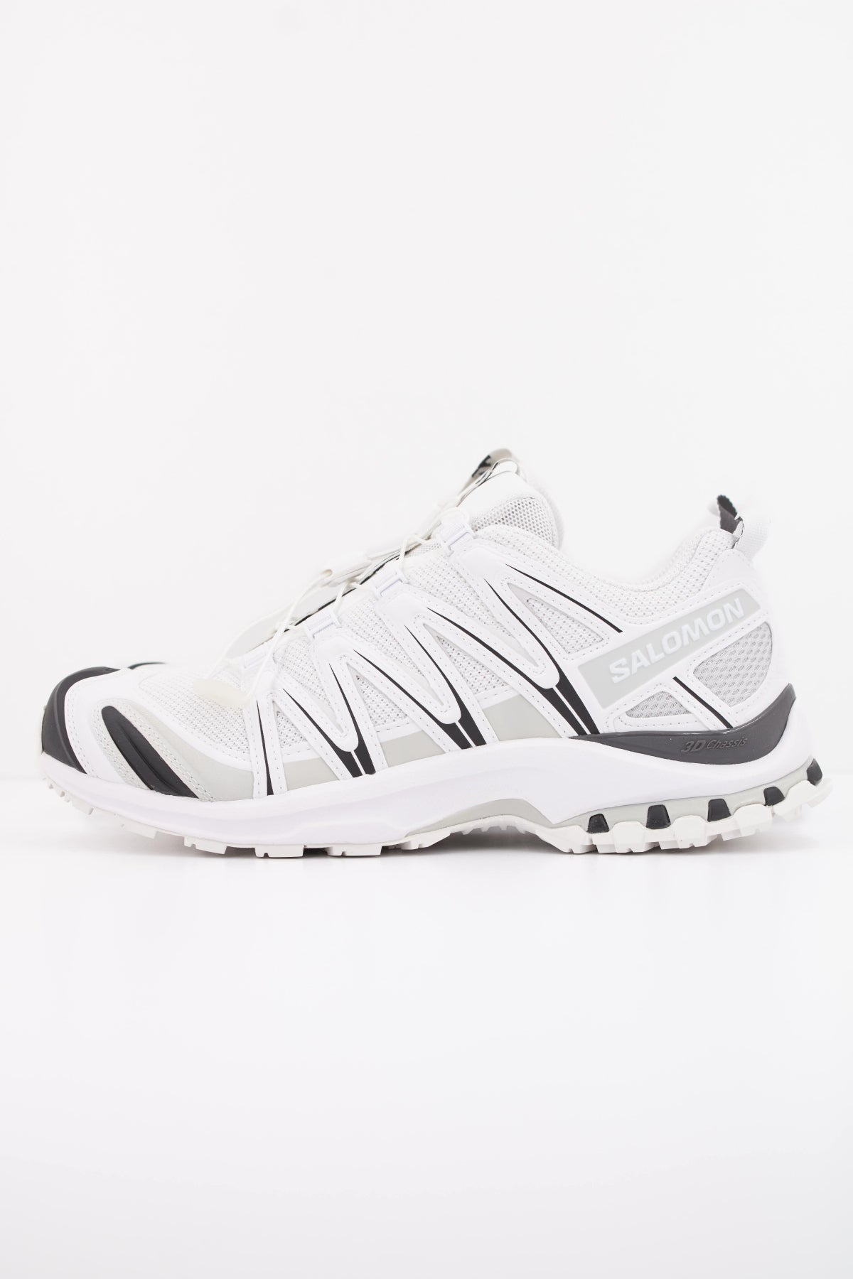 SALOMON  XA PRO D en color WHTBLK  (1)