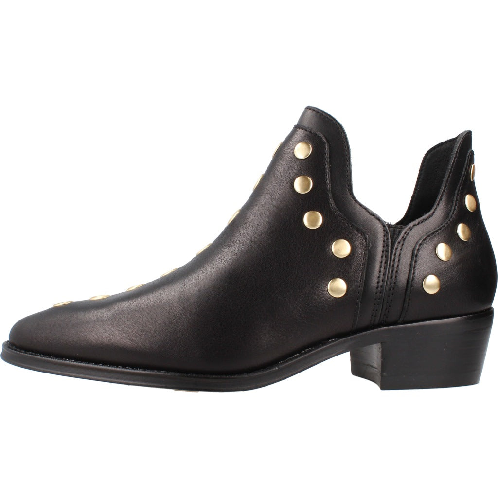 ANOTHER TREND   BOTIN CORVAR en color NEGRO  (2)