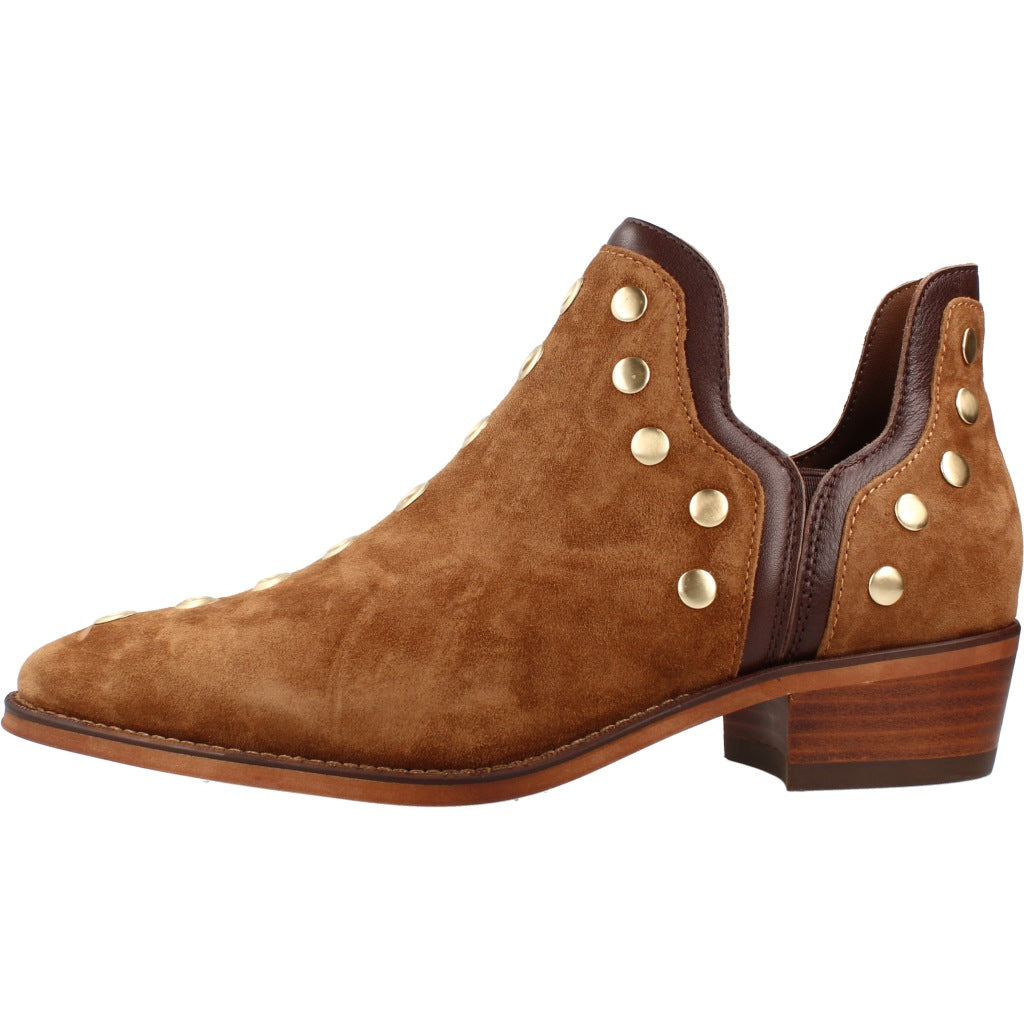 ANOTHER TREND   BOTIN BABY S en color CUERO  (2)