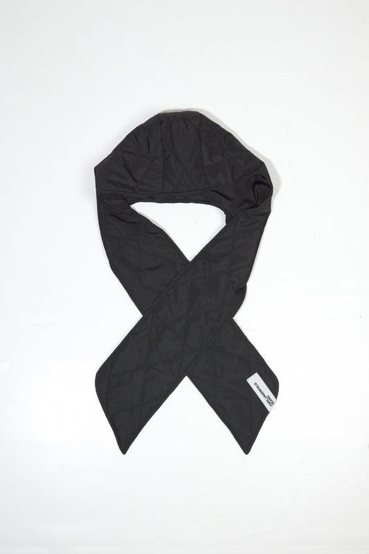 KARL LAGERFELD JEANS  KLJ HOODED SCARF  en color BLACK  (1)
