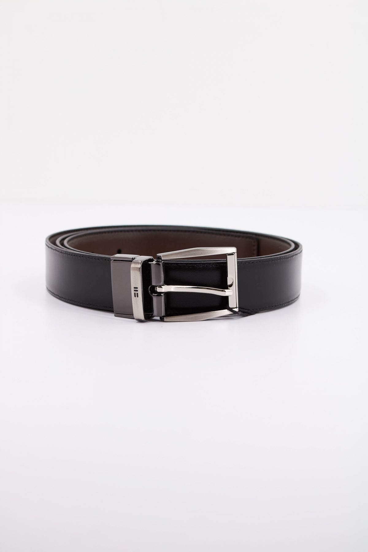 MIGUEL BELLIDO   REVERSIBLE  en color MRNNGR  (1)