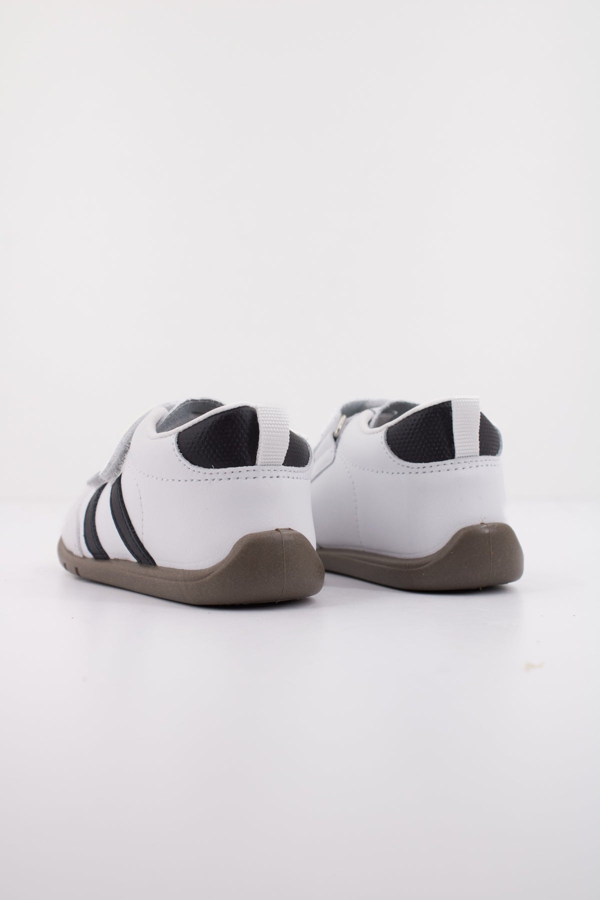 TITANITOS B MAURO en color BLANCO  (4)