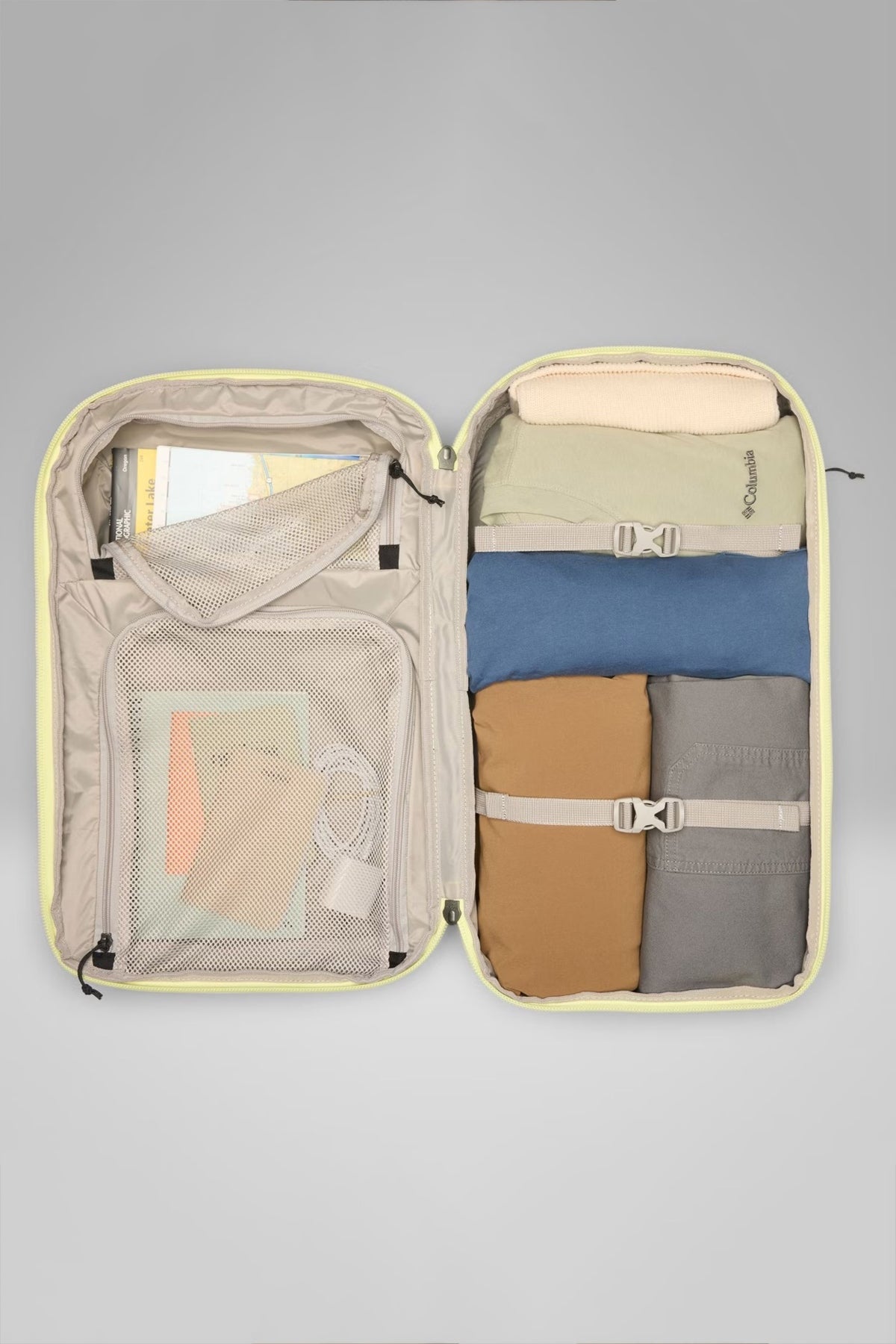 COLUMBIA LANDROAMER TRAVEL BA en color   (3)