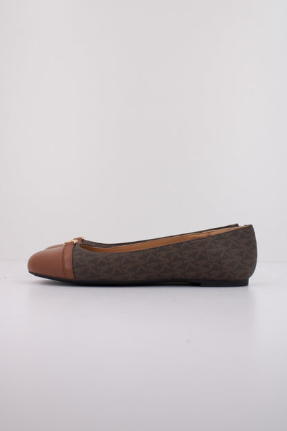 MICHAEL KORS MANDY FLAT en color   (1)