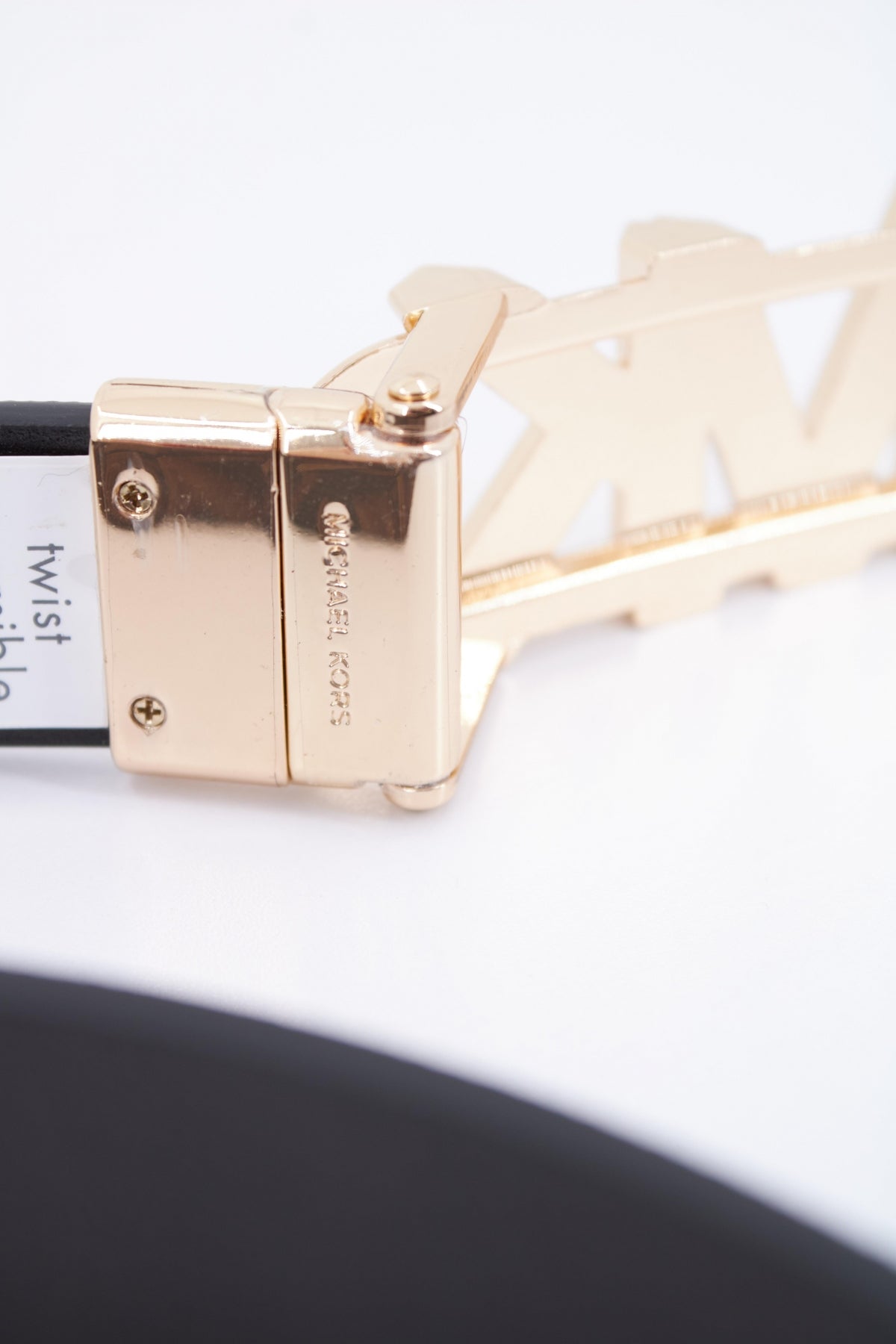 MICHAEL KORS REVERSIBLE BELT en color BROWN  (3)
