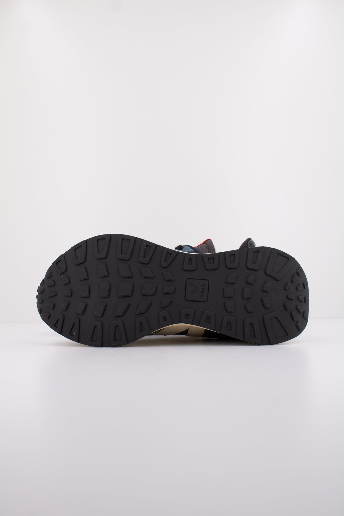 VEJA PAULISTANA en color NAUTPRR  (5)