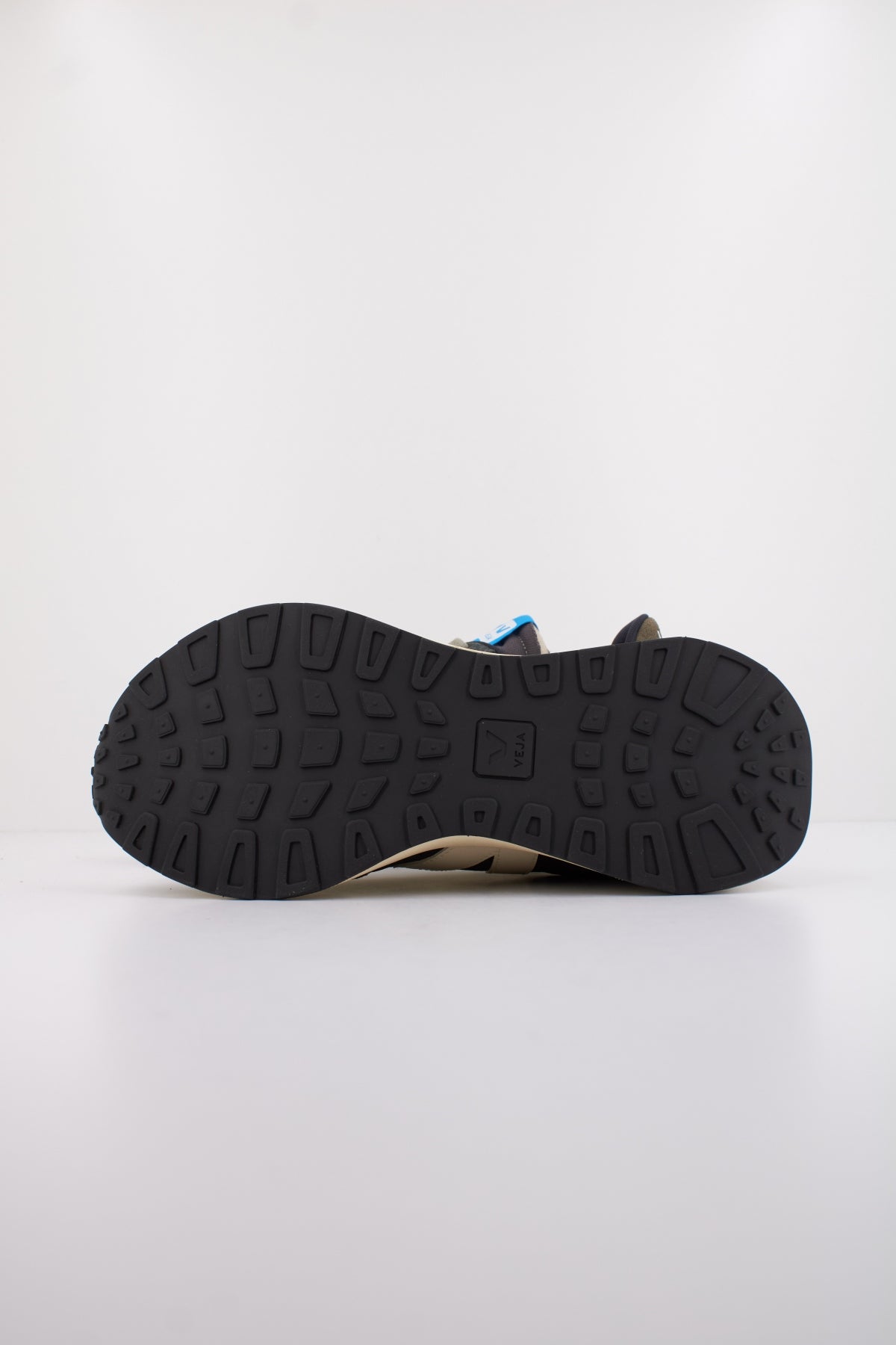VEJA PAULISTANA en color BLKPRR  (5)