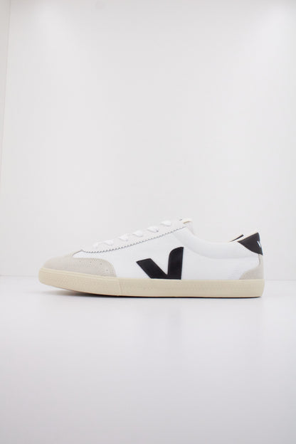 VEJA VOLLEY CANVAS en color WHTBLK  (1)